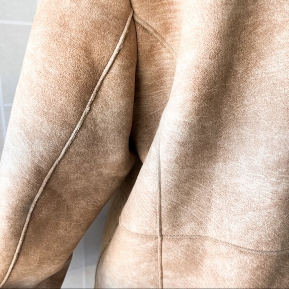 BRAETAN Tan Cozy Sherpa Lined Faux Shearling Zip Up Coat - Picture 4 of 8